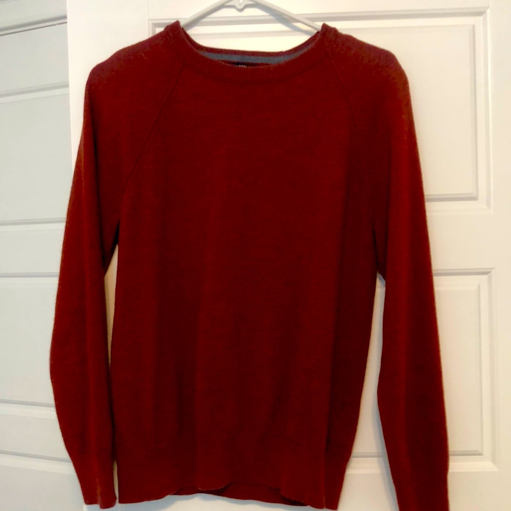 Large men’s  Banana Republic sweater